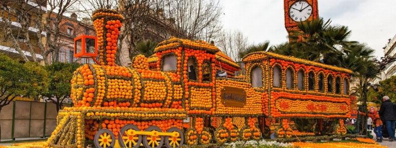 Fête du Citron Menton : Magnifiques sculptures d’agrumes illuminées célébrant la fête en février sur la Côte d’Azur.